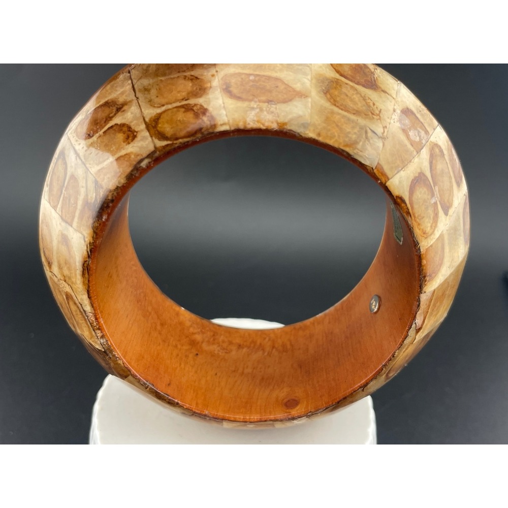 VTG KJL Capiz Shell Mosaic Bangle Bracelet Kenneth Jay Lane Wide Tortoiseshell - Picture 11 of 14